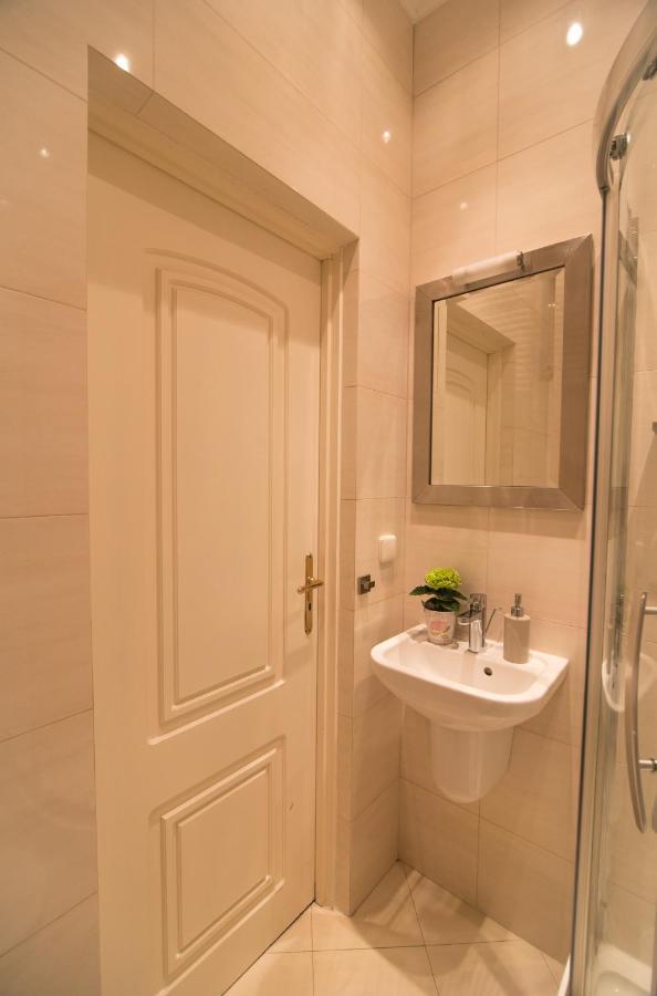 Charme De Varsovie Apartamento Exterior foto
