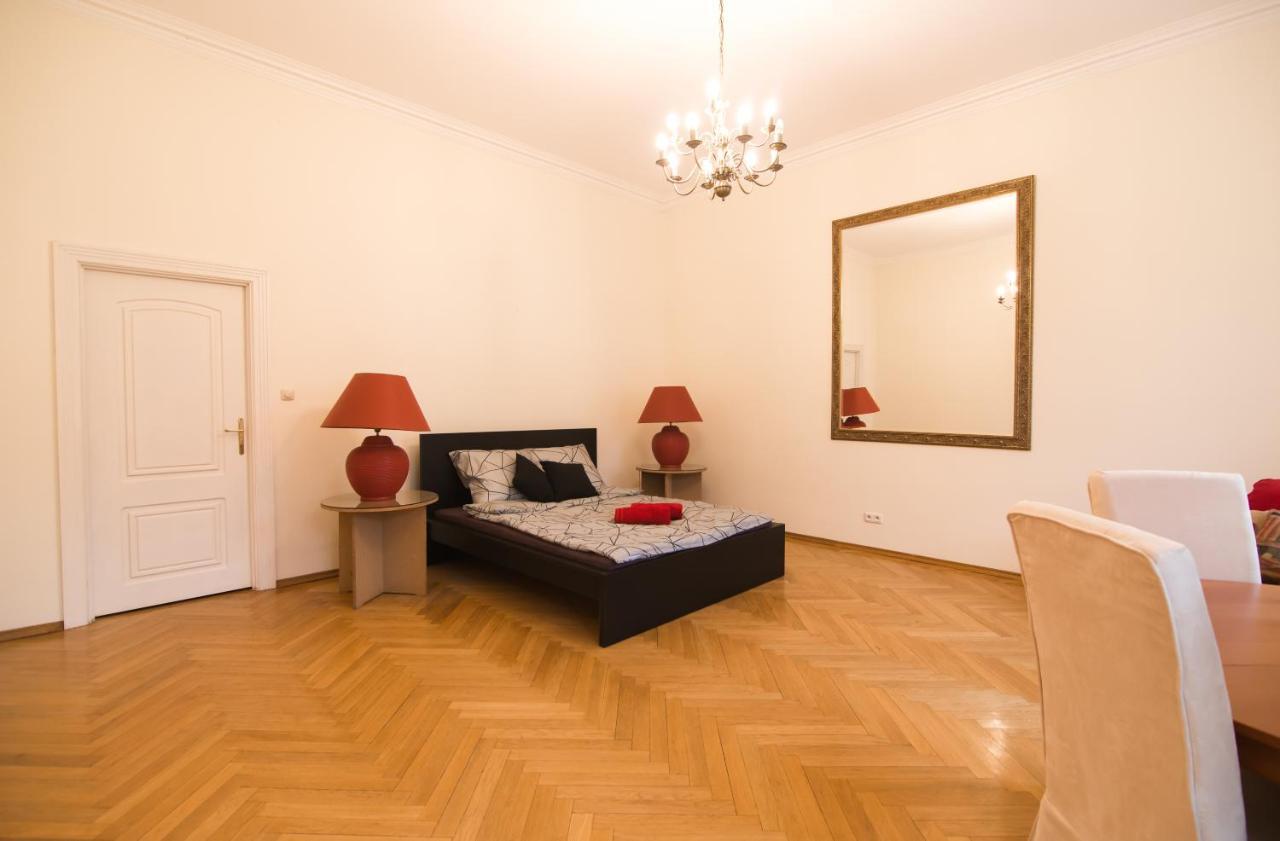 Charme De Varsovie Apartamento Exterior foto